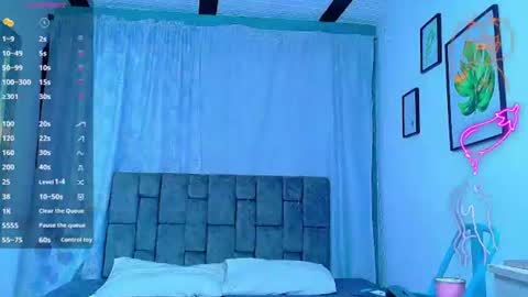 nicolastorres__ online show from 07/24/26, 02:42