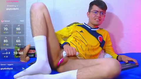 NicoLatinBoy online show from 06/19/26, 04:55