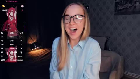 Nicoletta online show from 10/09/25, 05:33