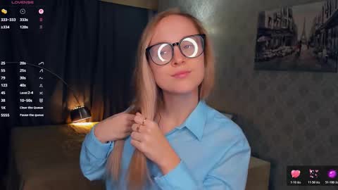 Nicoletta online show from 11/06/25, 06:42