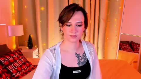 Nicole online show from 12/17/24, 12:56