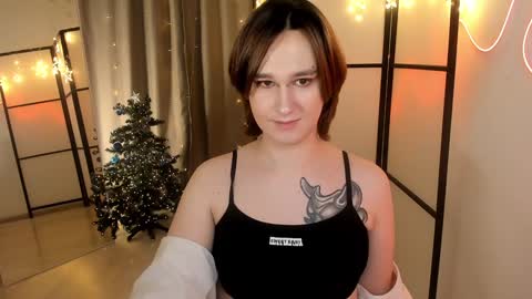 Nicole online show from 12/29/24, 12:45