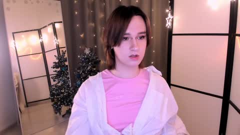 Nicole online show from 01/13/25, 12:51