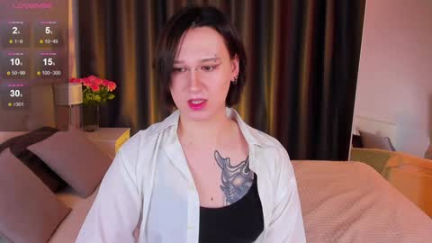 Nicole online show from 02/06/25, 05:40