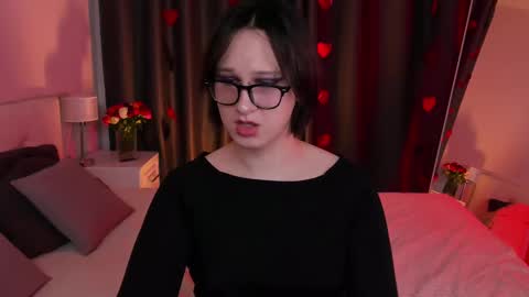 Nicole online show from 02/15/25, 07:17