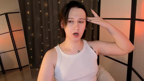 Nicole online show from 02/19/25, 01:39