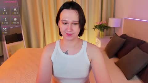 Nicole online show from 02/19/25, 07:48