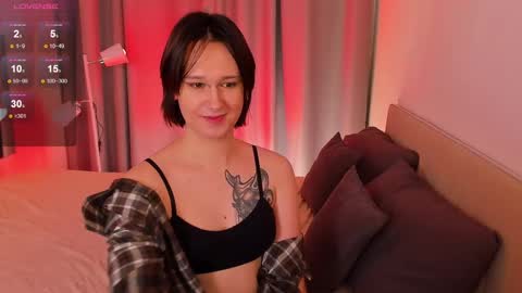 Nicole online show from 02/20/25, 02:02