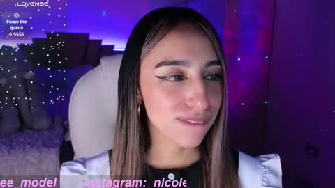 Snapshot of nicole_edwards chatting on 02/23/25, 02:29 Nicole online show from 02/23/25, 02:29