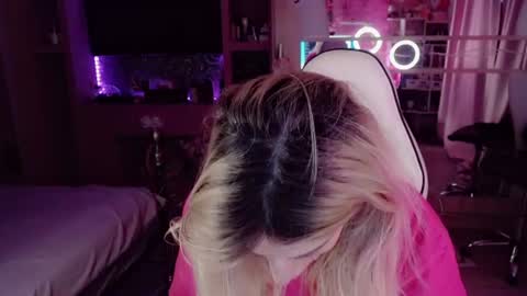 Nicole online show from 06/16/26, 04:59