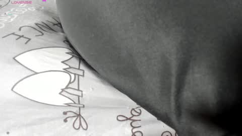 nicole_grace0 online show from 01/31/25, 12:07