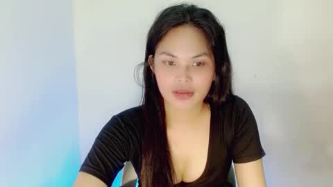 nicole_kiss01 online show from 12/08/24, 04:18