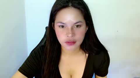 nicole_kiss01 online show from 02/24/25, 11:54