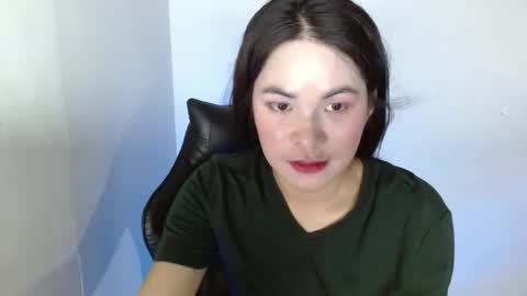 Snapshot of nicole_kiss01 chatting on 12/05/25, 08:45 nicole_kiss01 online show from 12/05/25, 08:45