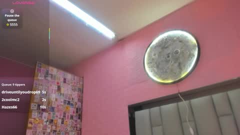 Snapshot of nicole_rosales chatting on 09/22/25, 07:27 nicole_rosales online show from 09/22/25, 07:27