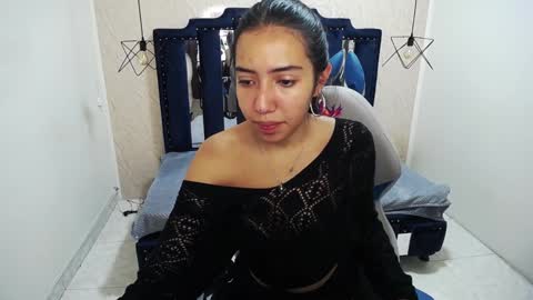 Samantha online show from 01/27/25, 11:22