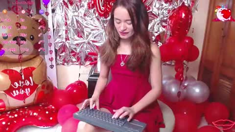Nicole Santana online show from 02/16/26, 09:44