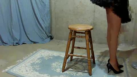 Snapshot of nicole_t chatting on 09/23/25, 12:35 Nicole T online show from 09/23/25, 12:35