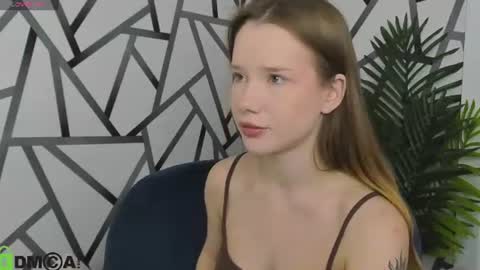 Snapshot of nicole_vasquezz chatting on 07/21/26, 01:08 Nicole My schedule for the week 2 GMT 9am-15pm Mo Tu Th Fr online show from 07/21/26, 01:08