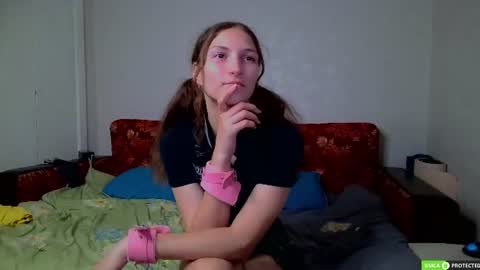 Nicole and Vincent online show from 07/28/26, 06:20