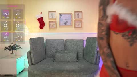 Nicole Crawft online show from 12/02/25, 07:09