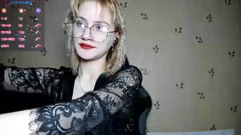 NicoleDavis online show from 06/28/26, 07:20