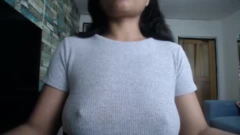Nicole online show from 05/21/26, 07:43