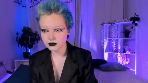 Nicole online show from 12/12/24, 02:00