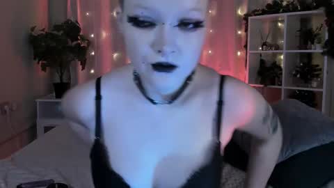 Nicole online show from 12/23/24, 02:56