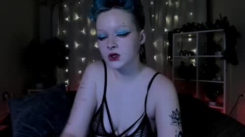 Nicole online show from 12/26/24, 11:35