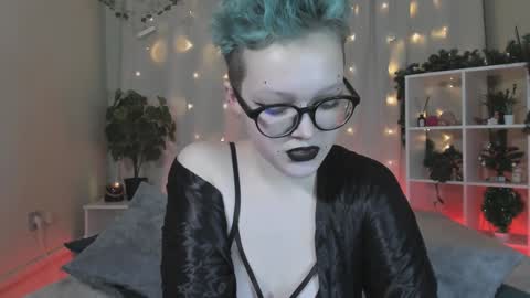 Nicole online show from 01/09/25, 08:44