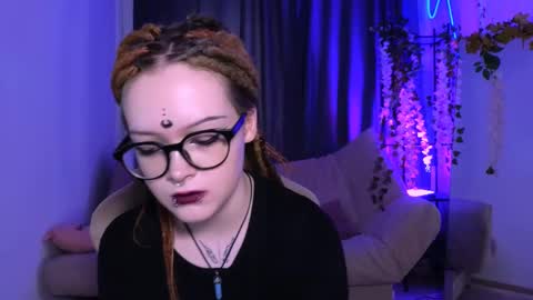 Nicole online show from 03/06/25, 08:41