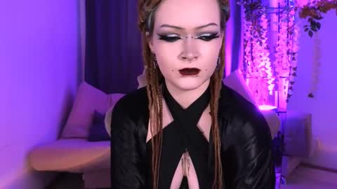 Nicole online show from 03/12/25, 05:57