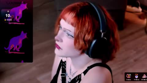 Nicole online show from 09/17/25, 09:38