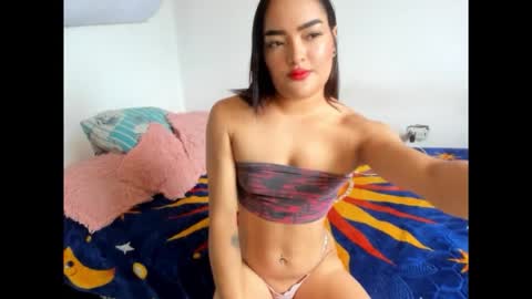 Snapshot of nicolefluffypussy chatting on 03/10/26, 07:41 Nicole jaymes online show from 03/10/26, 07:41