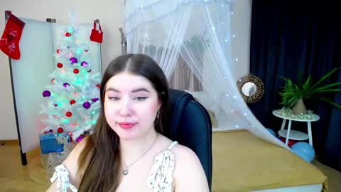 nicolefoxery online show from 12/31/24, 06:27