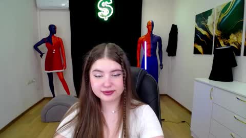 nicolefoxery online show from 01/18/25, 06:53
