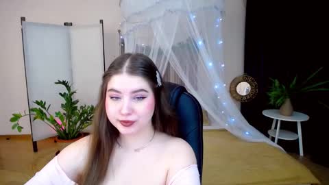 nicolefoxery online show from 01/19/25, 06:21