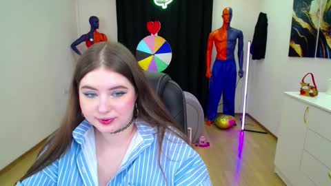 nicolefoxery online show from 02/25/25, 10:07