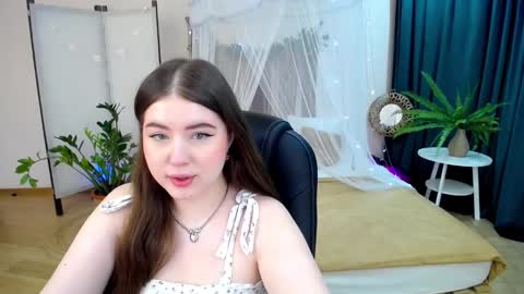 nicolefoxery online show from 03/06/25, 03:24