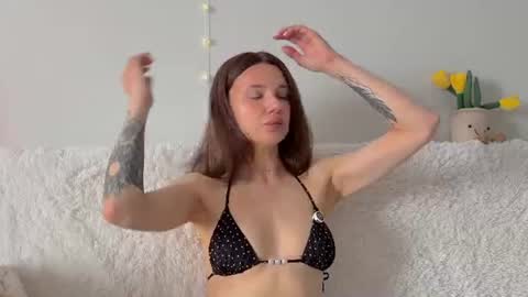 nicolekira online show from 07/21/26, 11:34