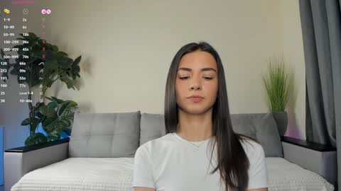 Dua Lipa online show from 12/05/24, 01:17