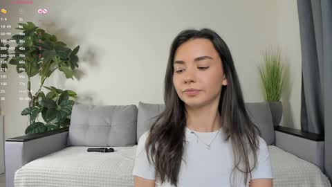 Dua Lipa online show from 12/20/24, 01:11