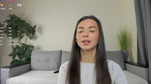 Dua Lipa online show from 12/22/24, 01:11