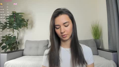 Dua Lipa online show from 01/10/25, 01:09