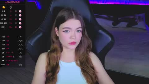 NicoleMeew online show from 06/25/26, 04:22