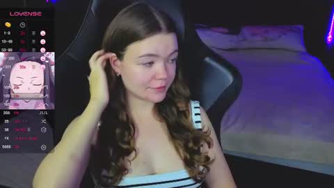 NicoleMeew online show from 07/31/26, 07:57