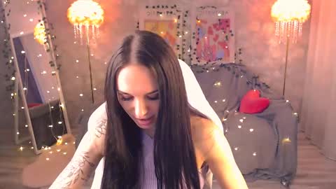 Snapshot of nicolemerz chatting on 06/07/26, 03:49 Nicole online show from 06/07/26, 03:49