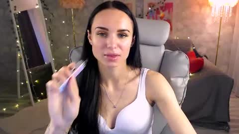 Nicole online show from 06/23/26, 03:43