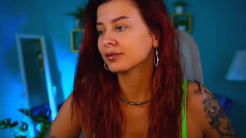 Snapshot of nicolemoonn chatting on 09/29/25, 03:39 online November 28 from 16 to 20 November 29 from 12 to 20 December 3 and 5 from 12 to 20 December 7 and 8 from 04 to 08 GMT online show from 09/29/25, 03:39